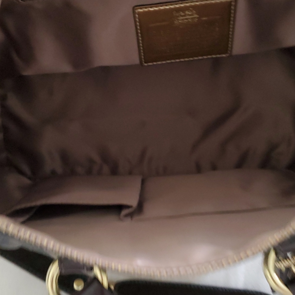 Coach Handbag - Picture 4 of 7